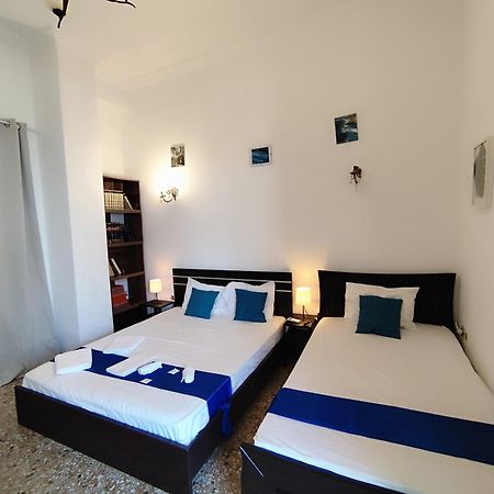 Cozy Room In Quiet Neighbourhood Атина Екстериор снимка